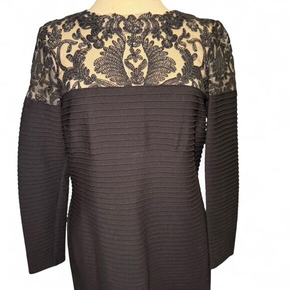 Tadashi Shoji XL Black Lace Corded Embroidery Tulle Pintuck Jersey Boatneck Long - Picture 4 of 8